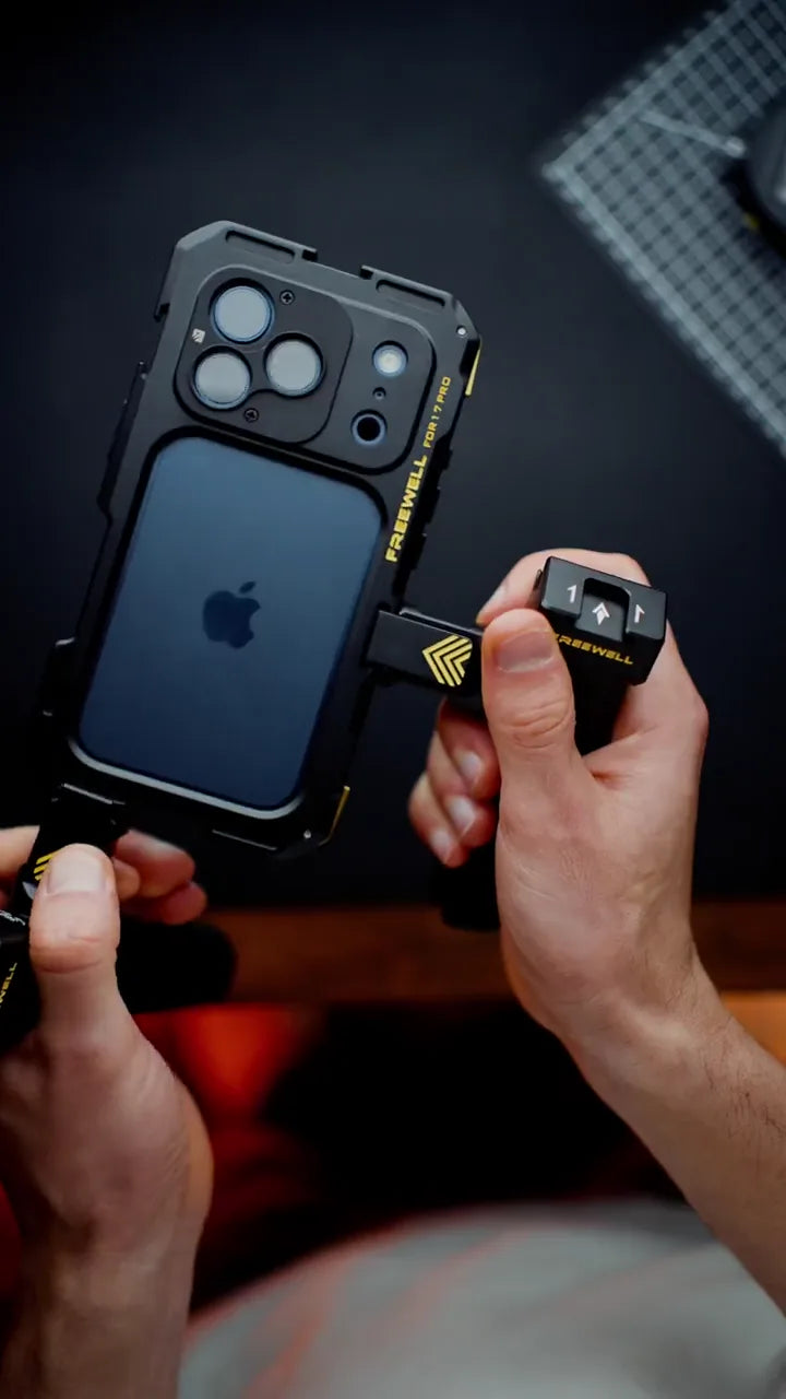 iPhone Genius リグ ケージ – スナップクランプ、フィルター、リモート