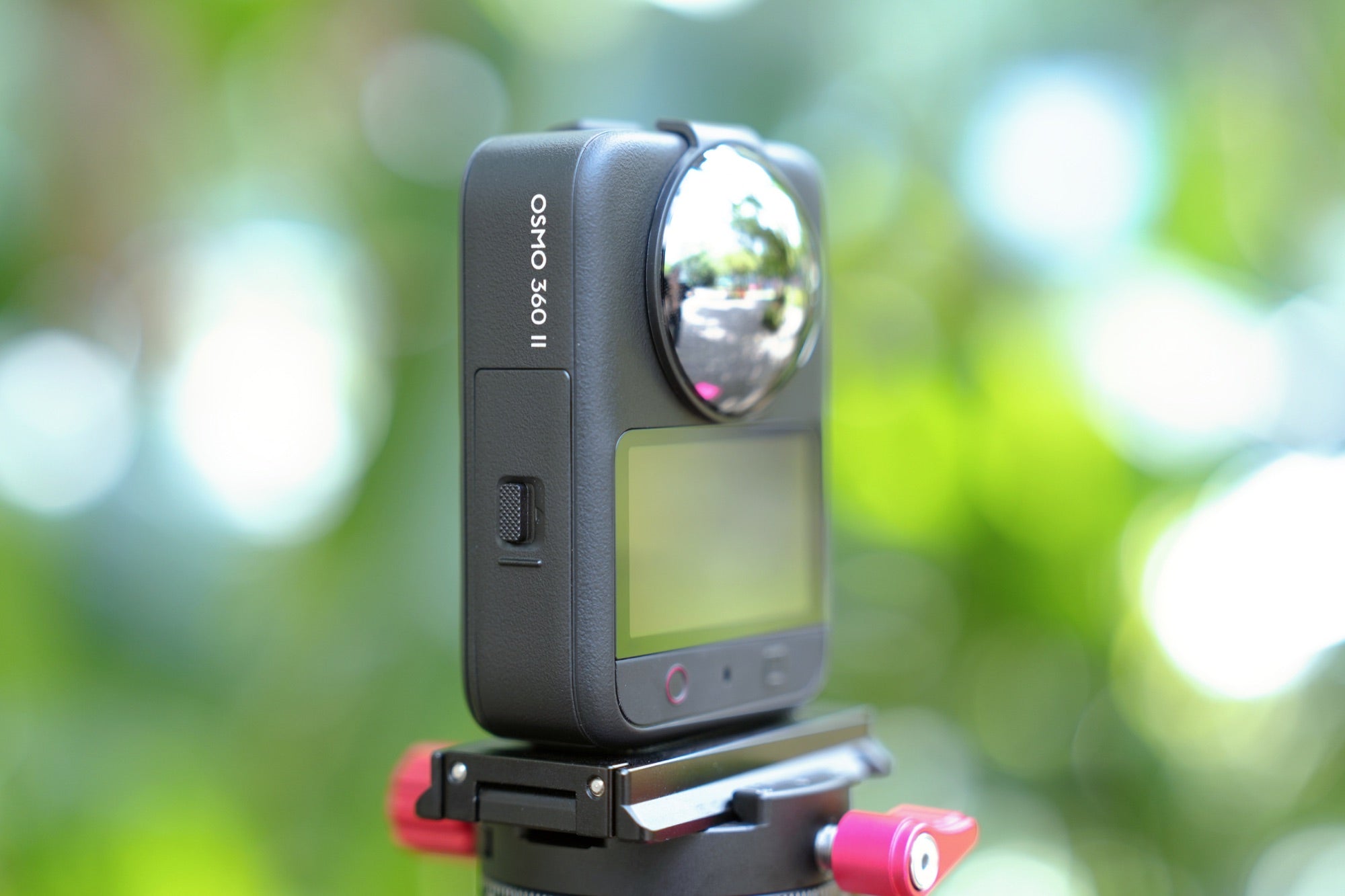Close-up of DJI Osmo 360 II with Freewell ND filter