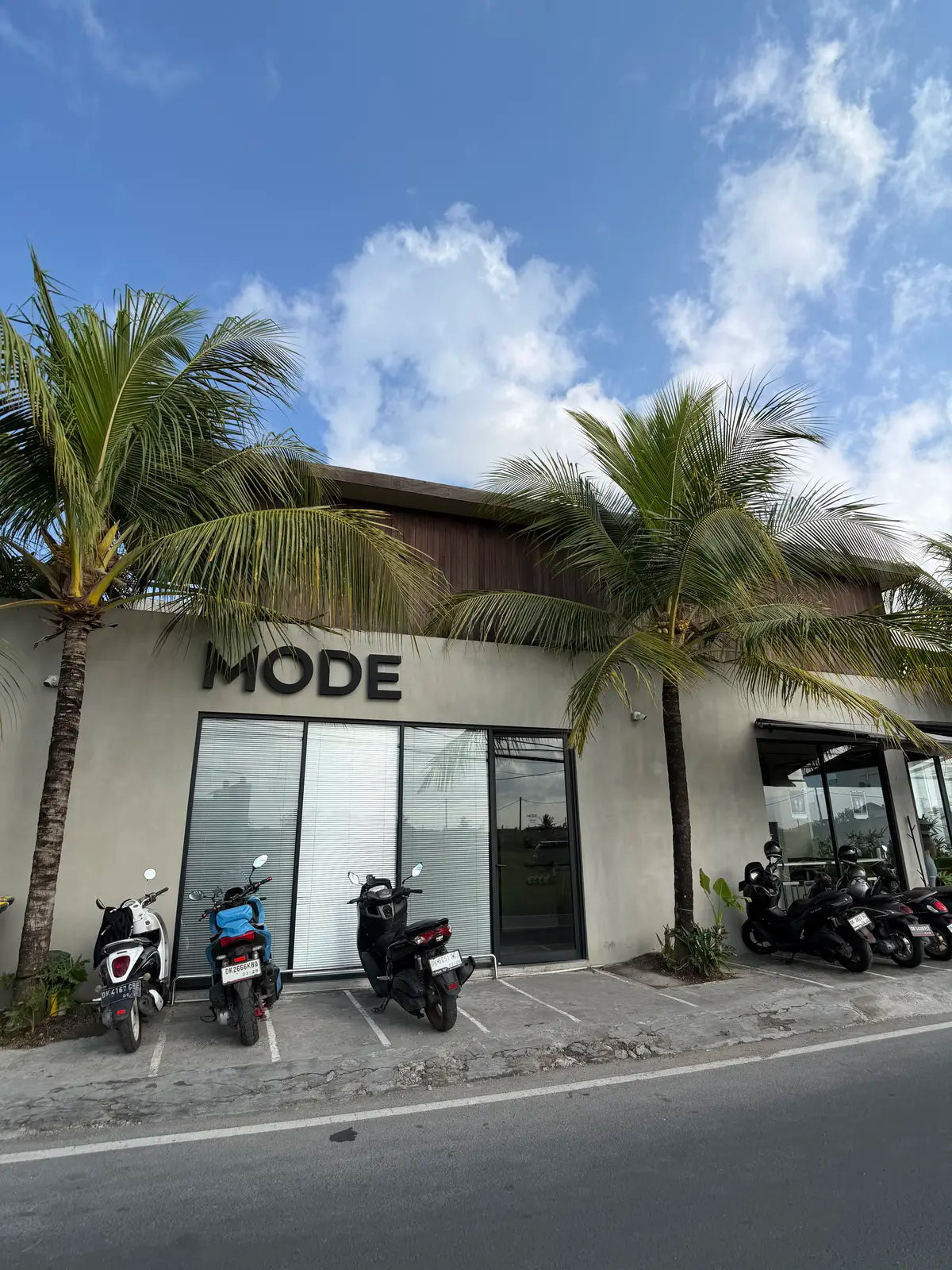 Phone and 16mm field of view comparison