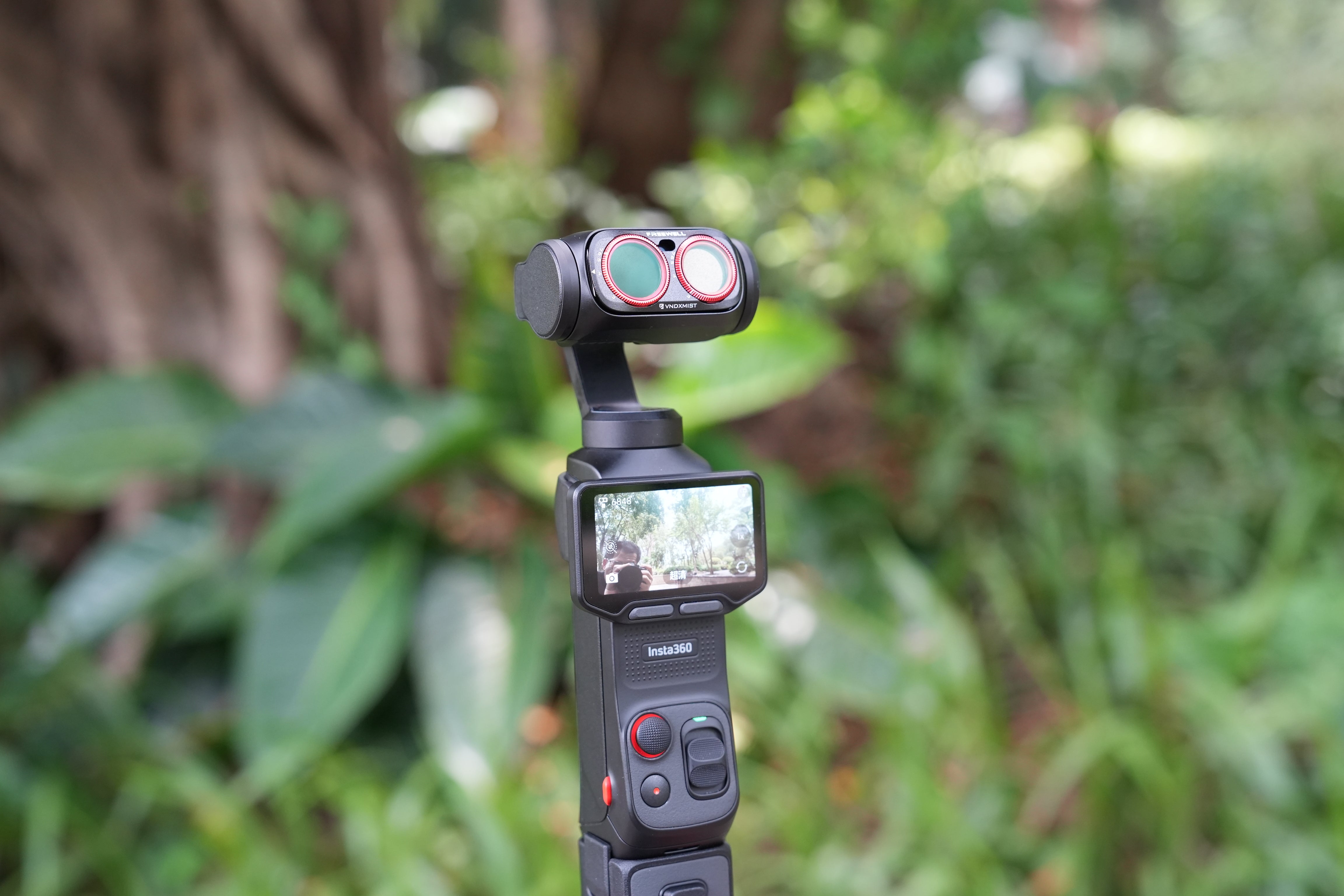 Insta360 Luna Ultra with Freewell VND filter
