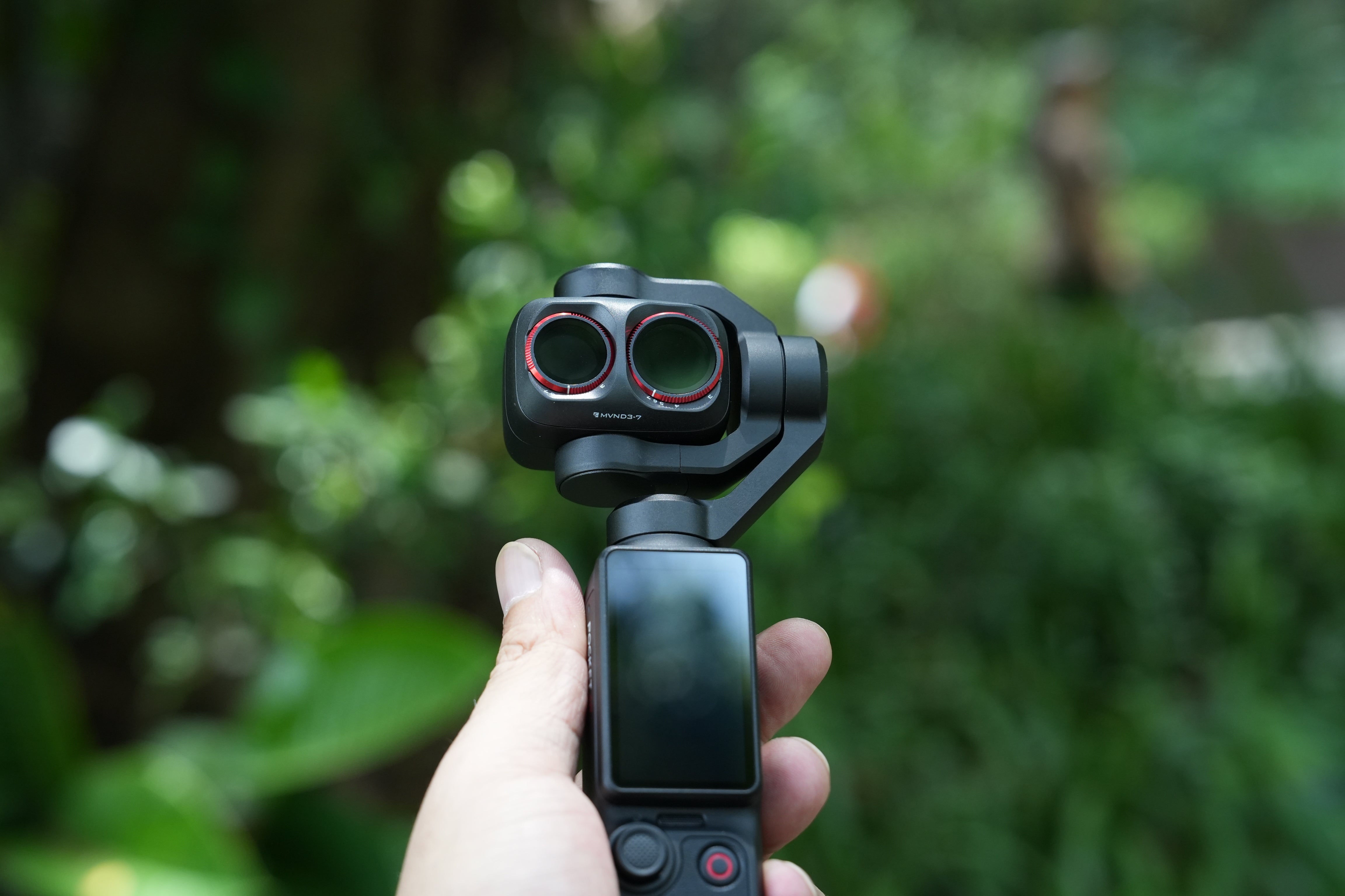 Handheld DJI Osmo Pocket 4P with Freewell variable ND filter